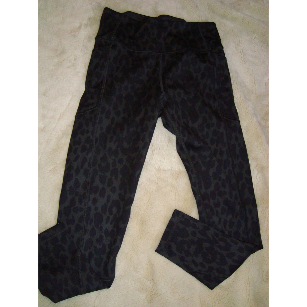Victoria's Secret Gray Black Leopard Leggings Size 8